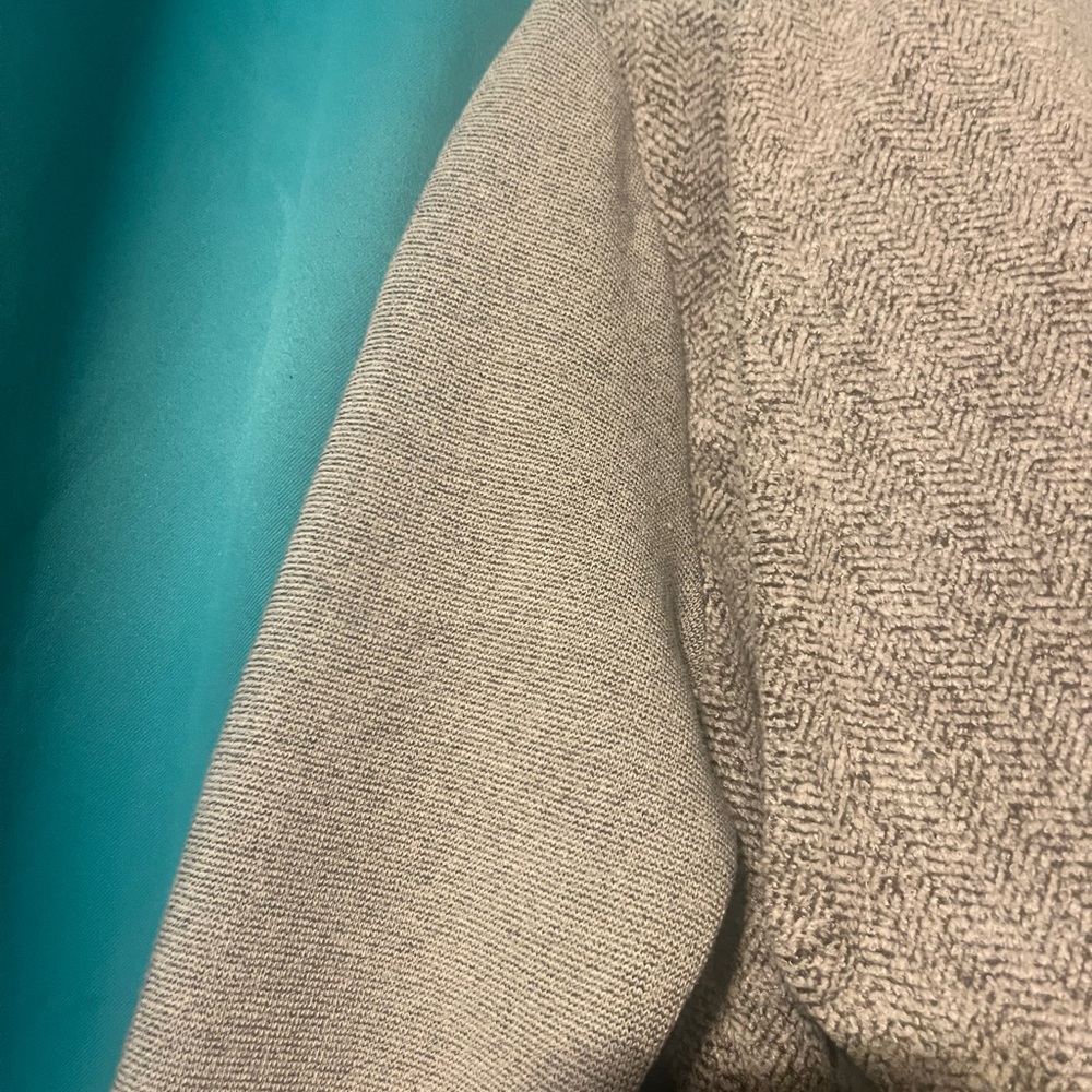 Dolan Textured Gray Jacket - Picture 7 of 7
